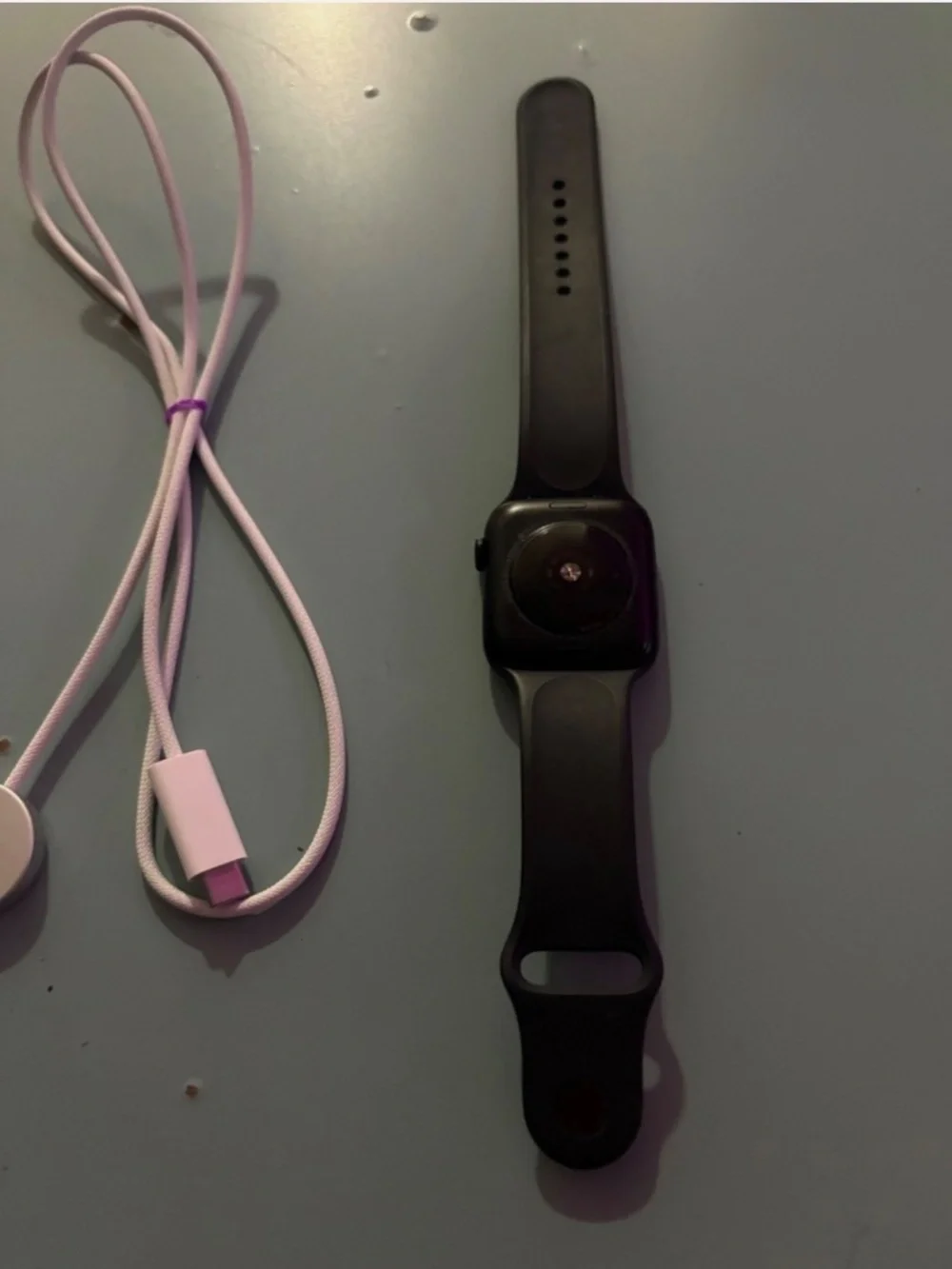 Apple Watch SE 3 44 mm 64gb and charger